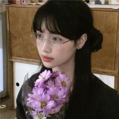 俏女怀春